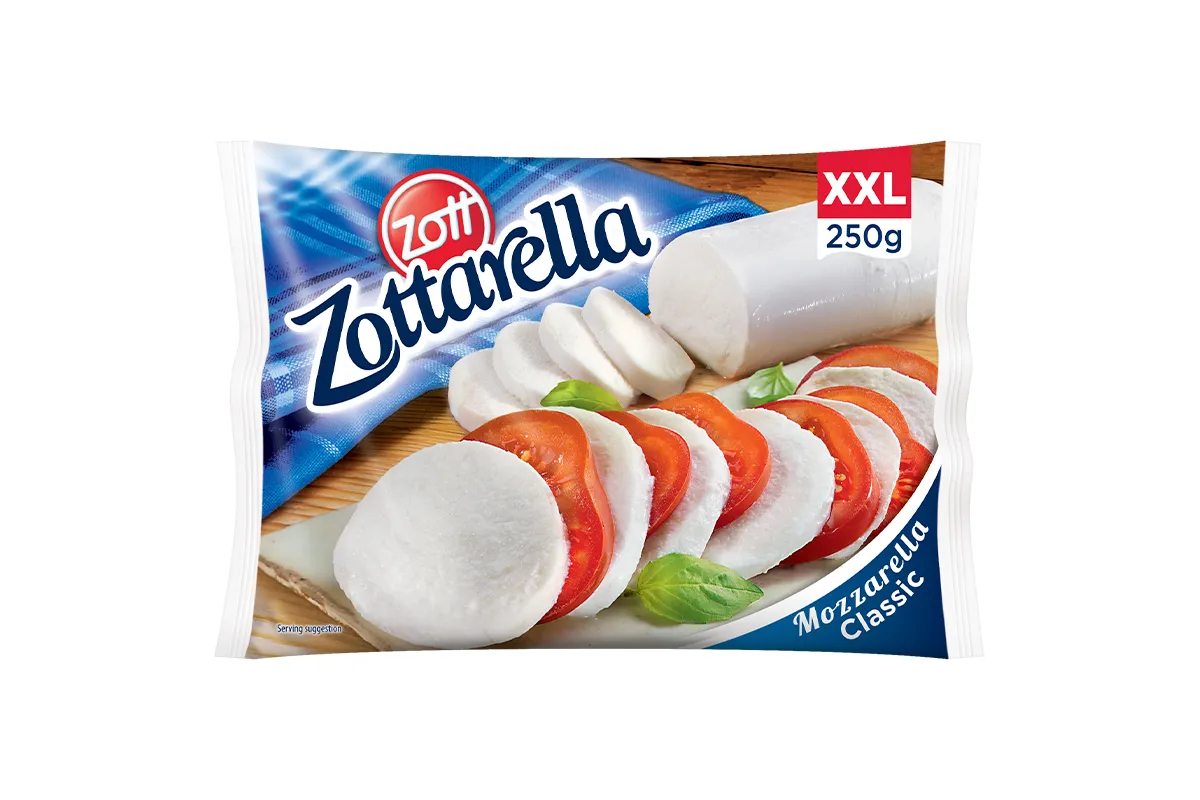 Zott Zottarella Classic Roll Mozzarella 