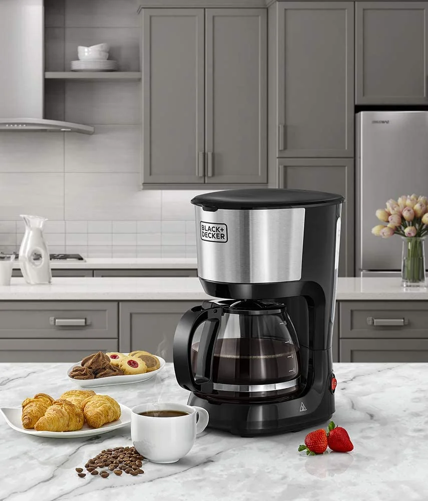 Black+Decker Coffee Maker Machine With 1.25L Glass Carafe 10 Cups 750W DCM750S-B5 Black/Silver